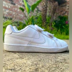 Kids Nike Court Royale size 12C